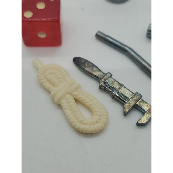 Clue Wepon Replacement Pieces Vintage Mystery Game 80's - Picture 5 of 10